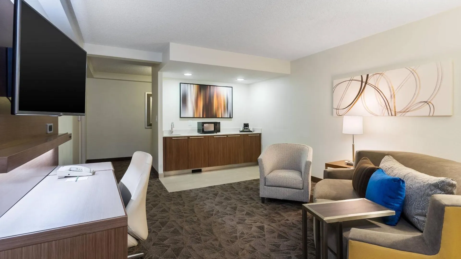 Courtyard Downtown Brickell Area Hotel 3*