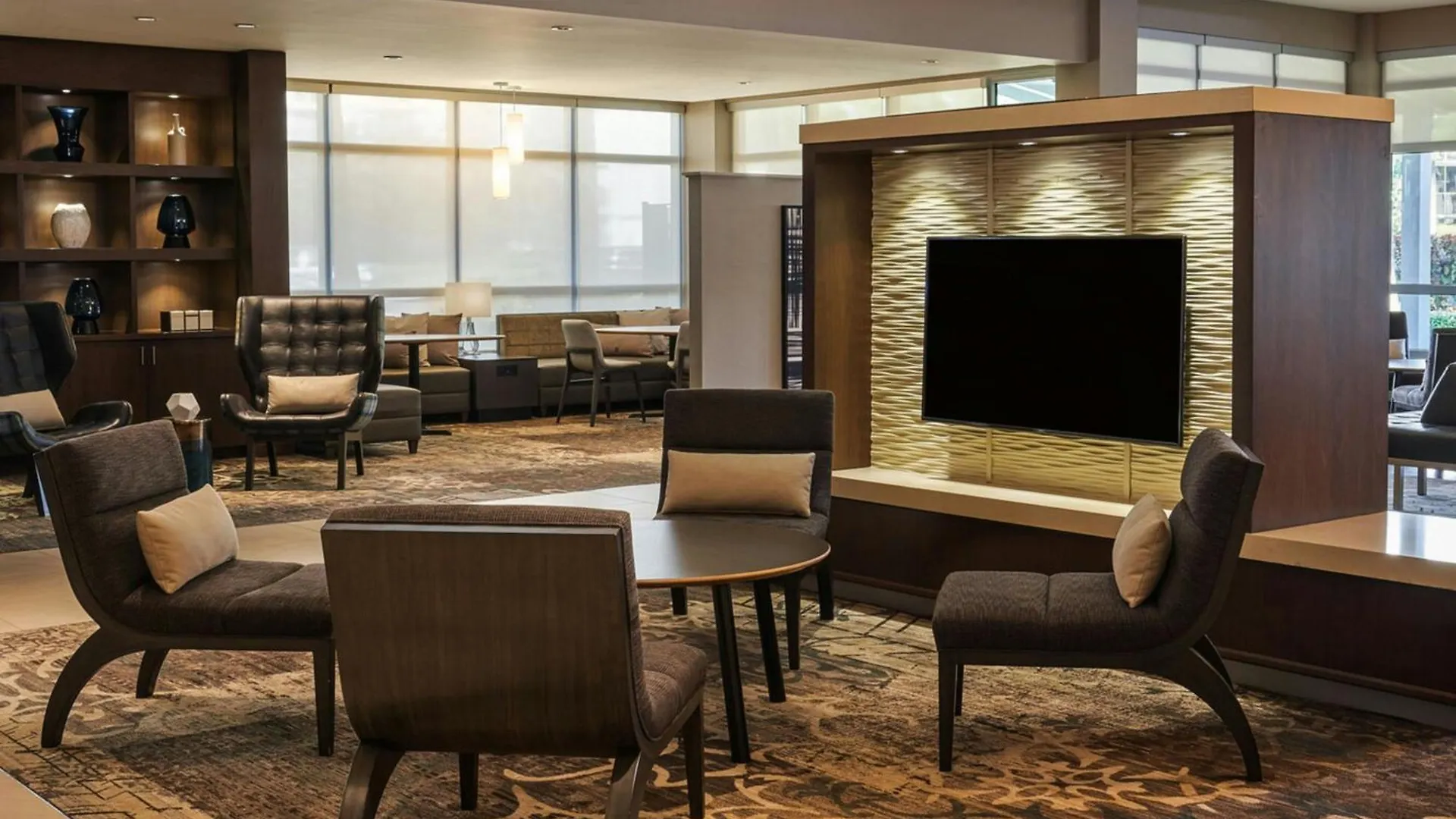 By Marriott Airport
