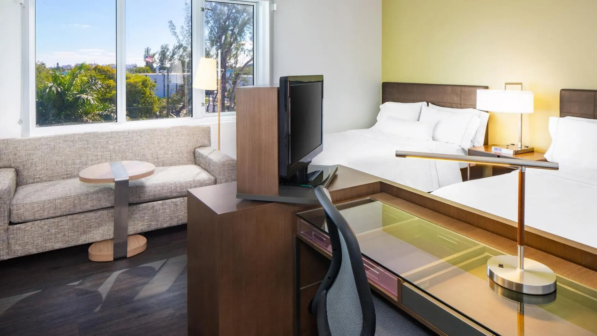 Hotel Element International Airport