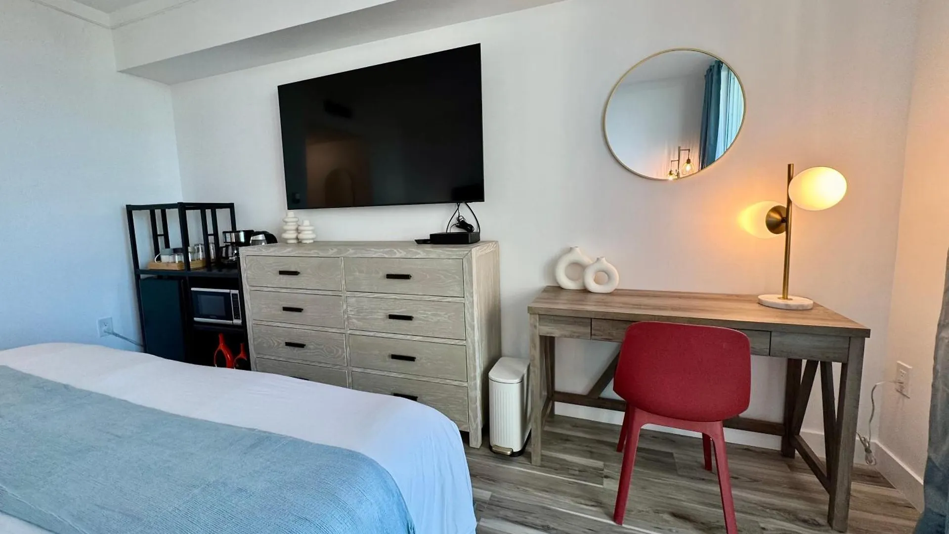 Balcony Ocean View ! Pool - Wifi - Gym - Parking Appartement *