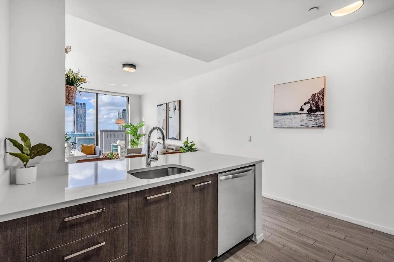 Experience Modern 2 Bed Near Biscayne Blvd Appartamento