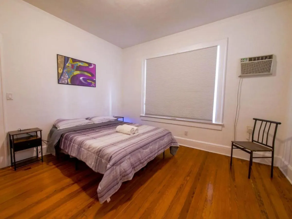Style 2bed And 1bath Gem - Location Appartement