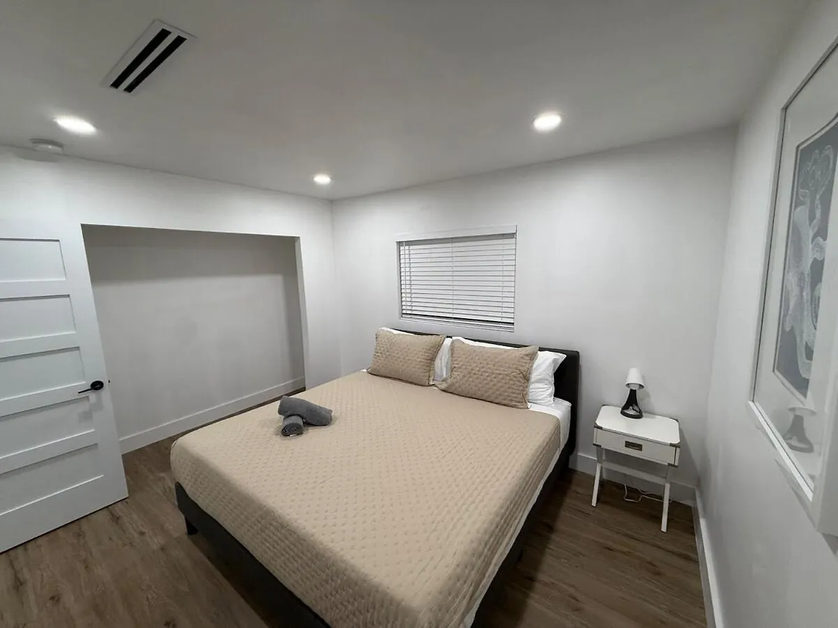 アパート Luxe 8 Guest Little Havana Retreat