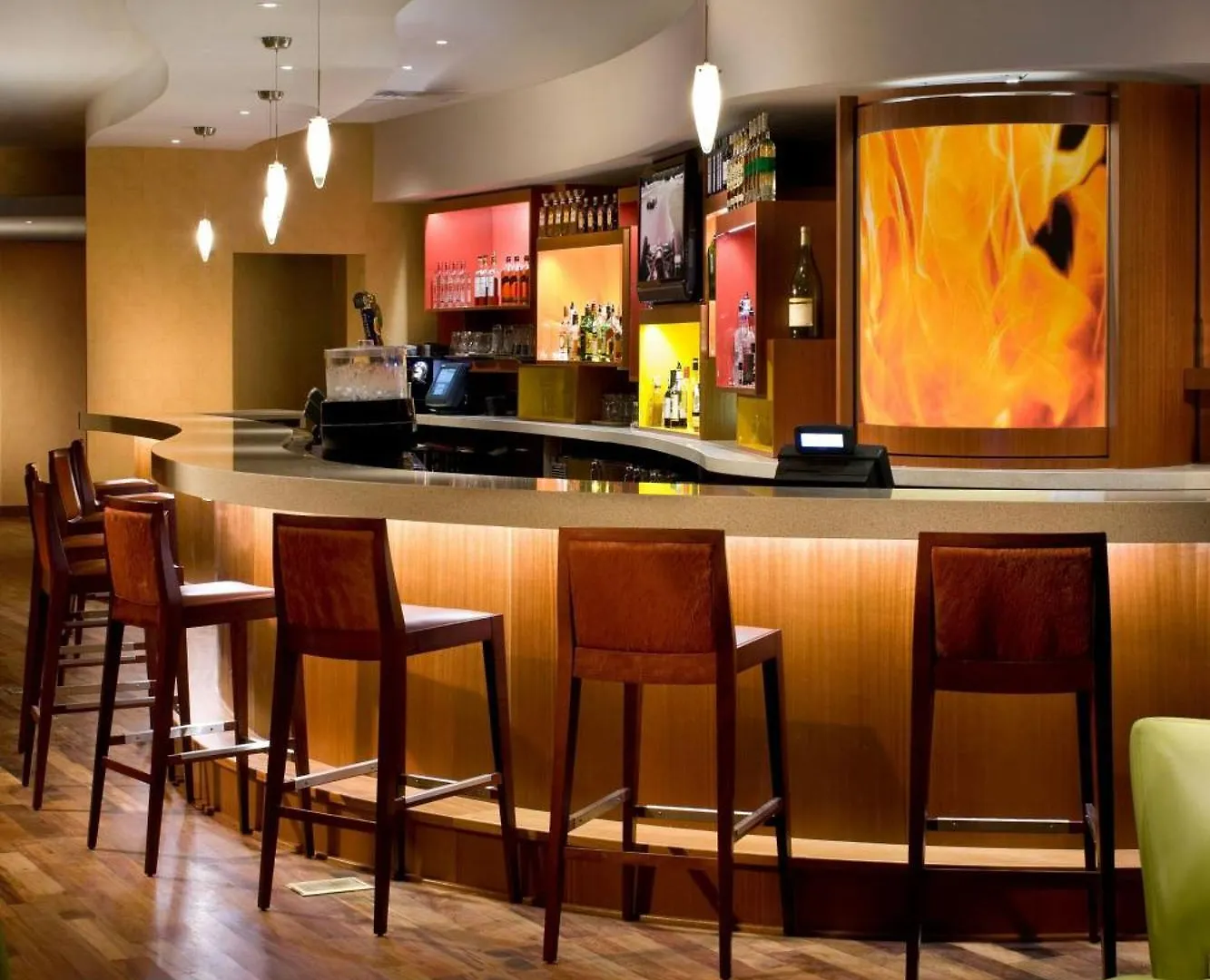 Airport Marriott Hotel