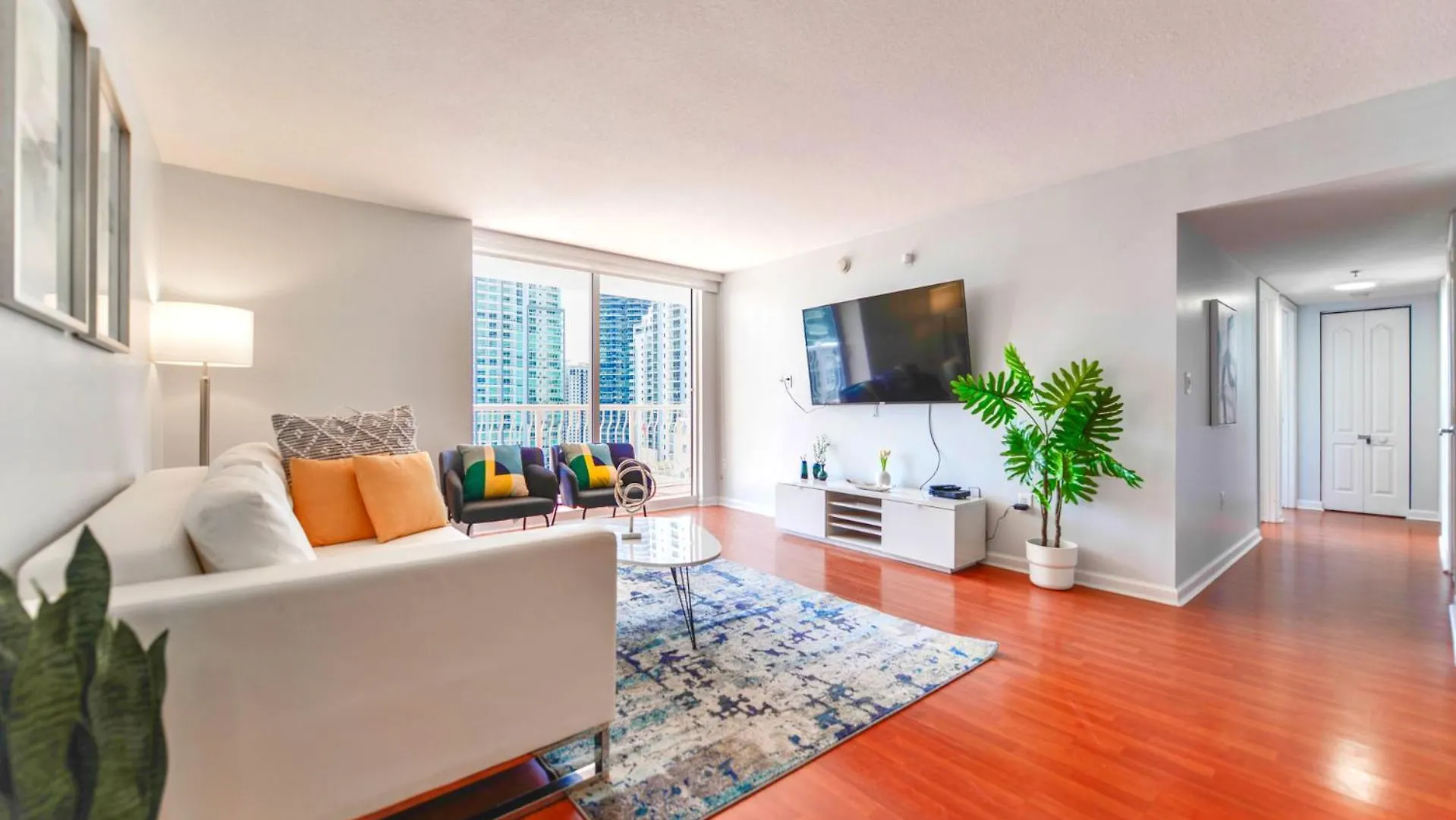 Exquisite High Floor At Brickell With Pool * Miami