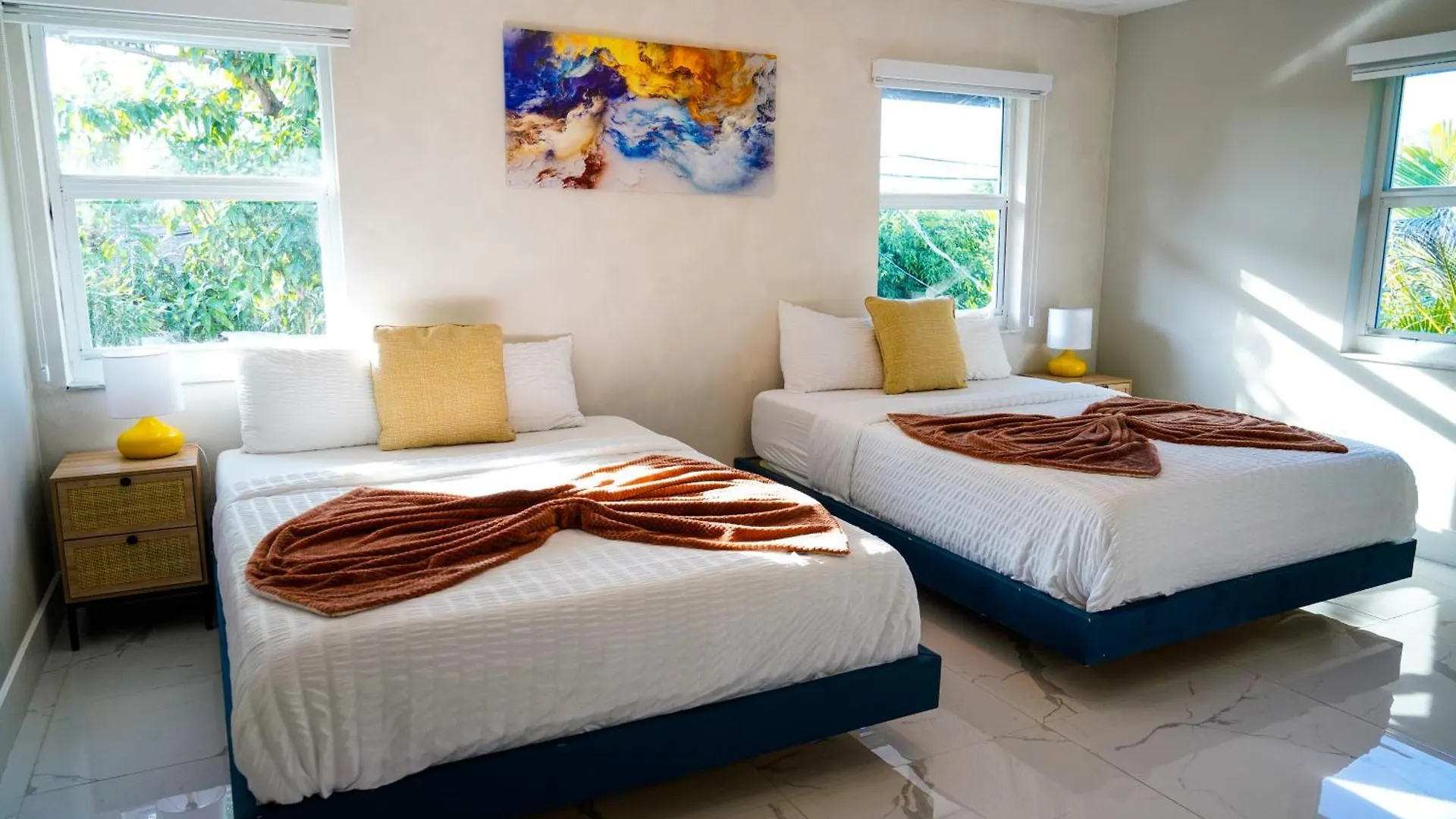 Grand Jacuzzi, Heated Pool, Games, Bb Court L20 Vakantiehuis