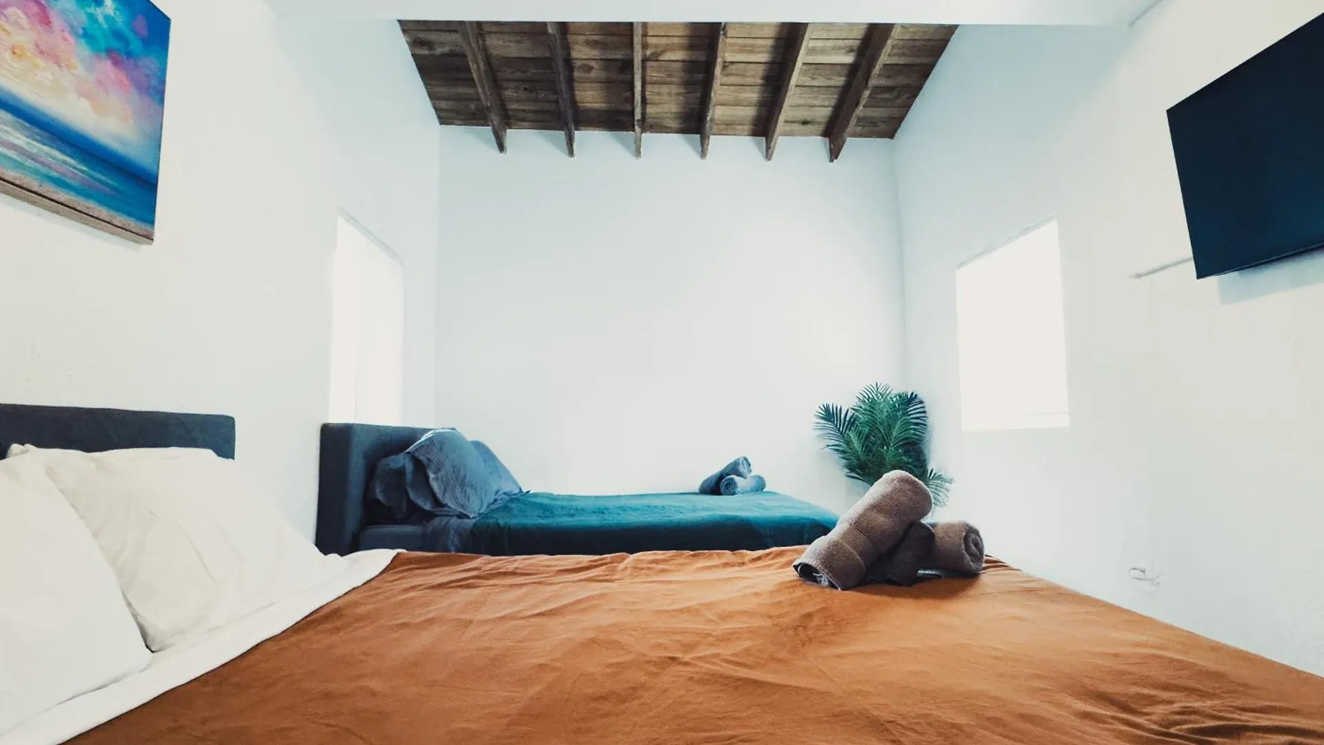 Dos Casitas Design District #1 - 3 Bedroom House * Miami