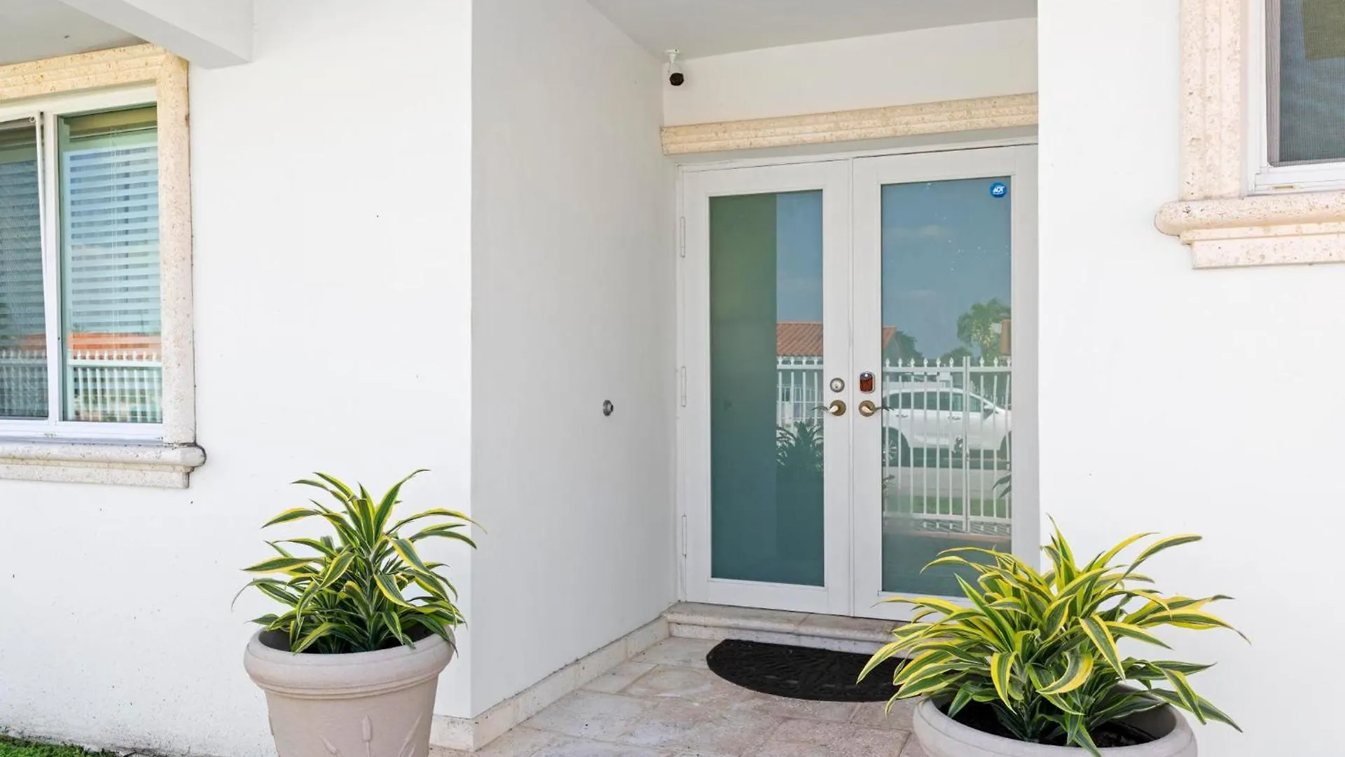 Casa Ibiza - Pool - Bbq - Great Price Holiday home *