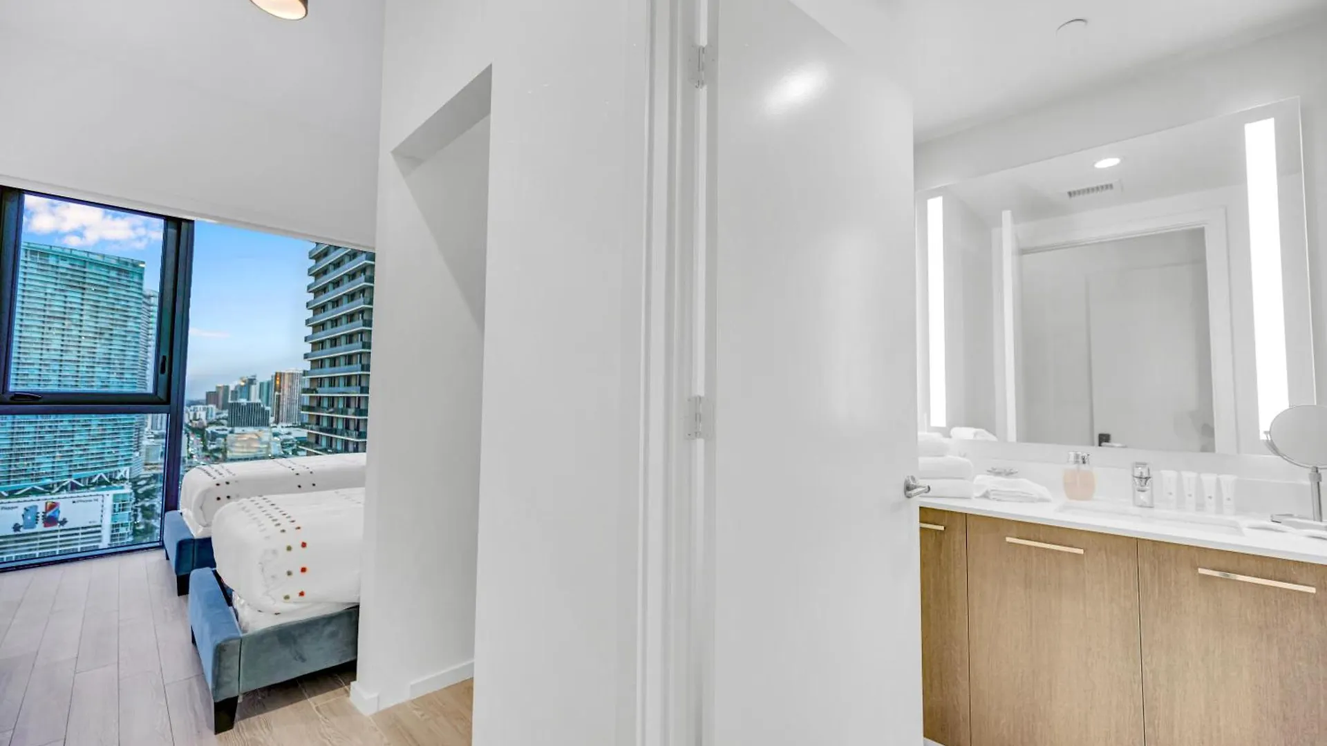 アパート Penthouse Unit In The Heart Of