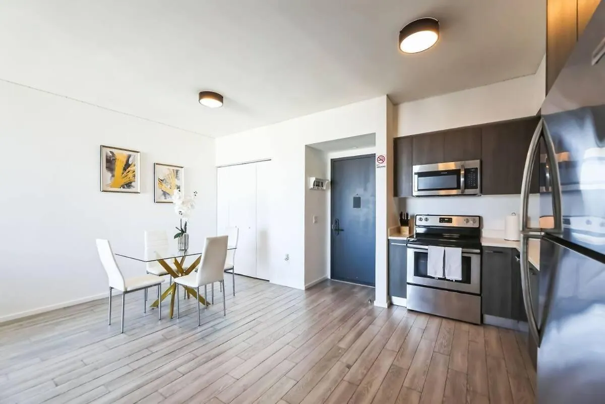 Miami-2br Brickell - Pool - Gym *