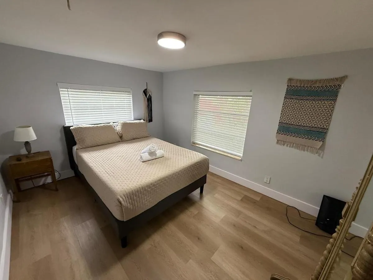 Apartment Stylish Homey 4bedroom With Outdoor Pool *