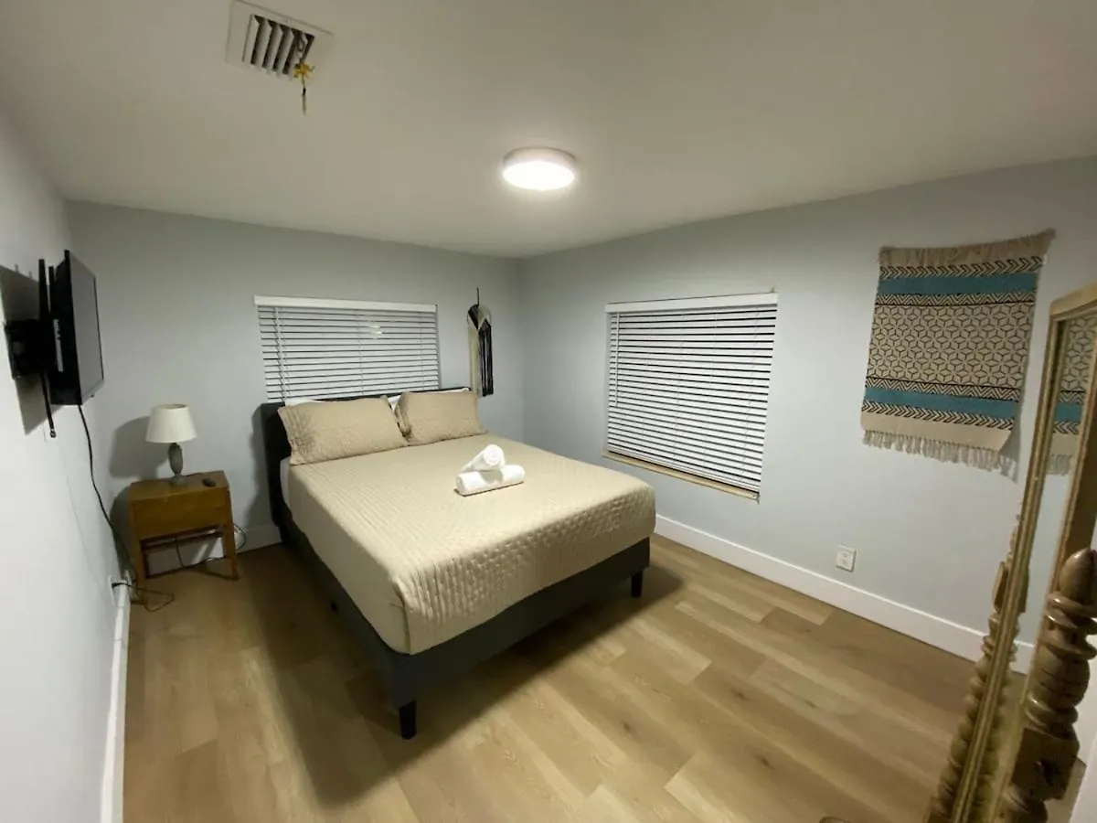 Apartment Stylish Homey 4bedroom With Outdoor Pool Miami