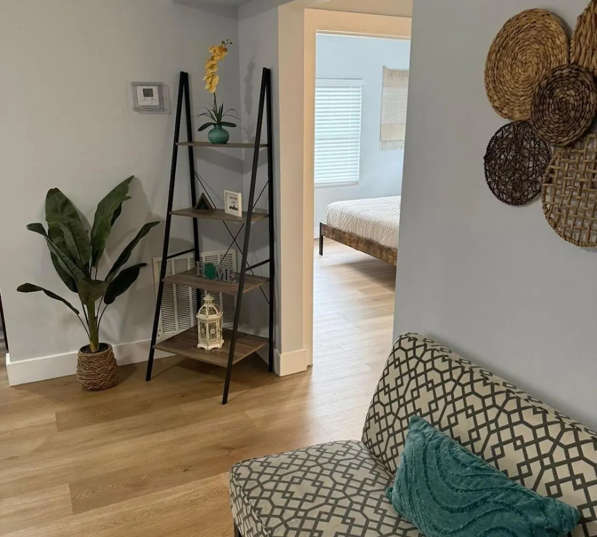Stylish Homey 4bedroom With Outdoor Pool Miami