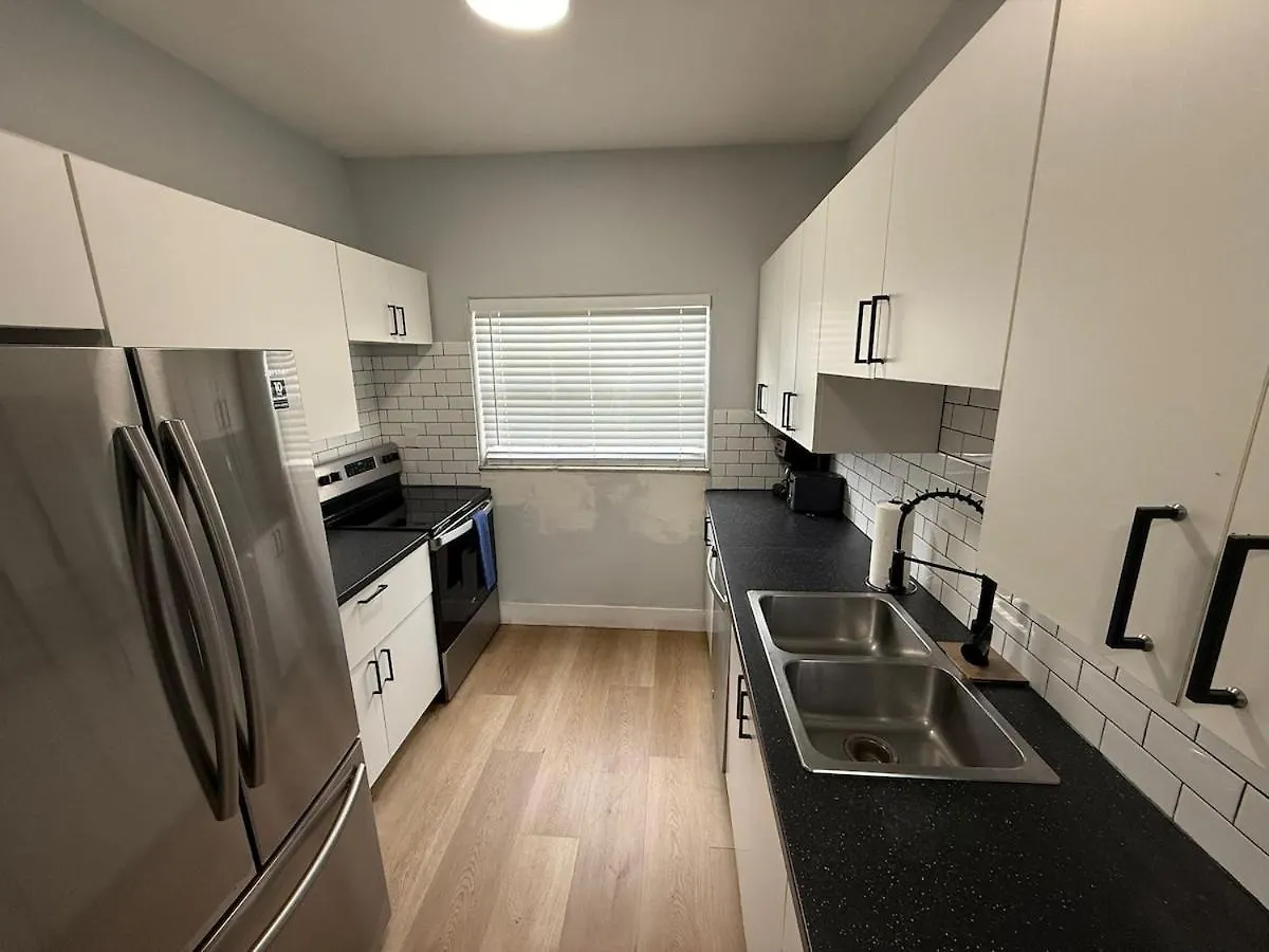 Stylish Homey 4bedroom With Outdoor Pool Apartment *