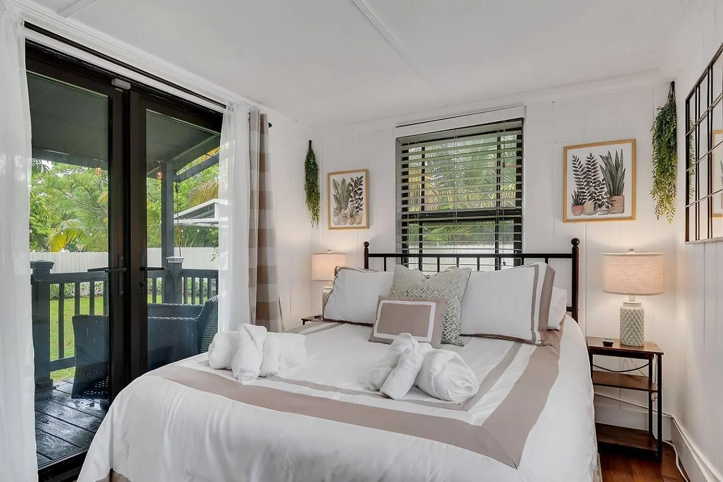 Casa Del Sol Gated 2bds1ba Wparking 펜션 마이애미
