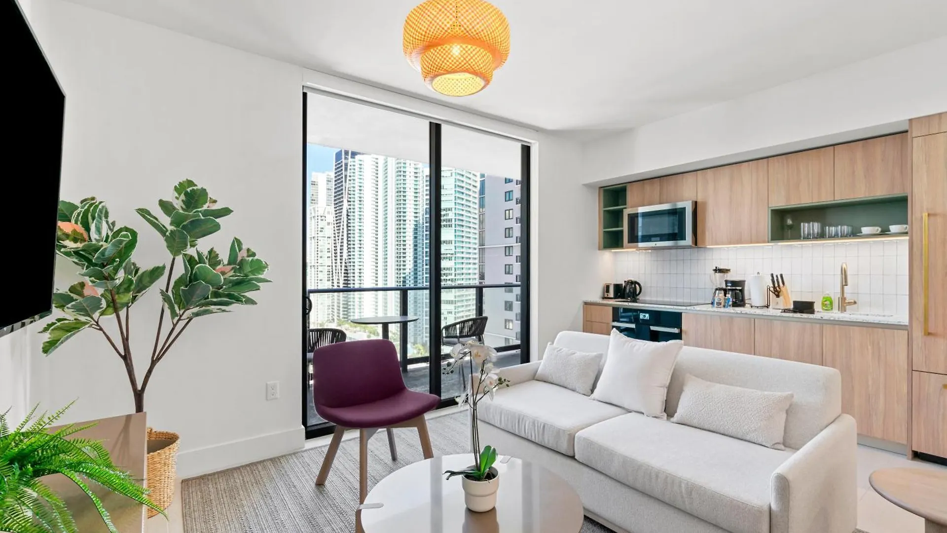 New 26th Floor Amazing View 2br-2ba
