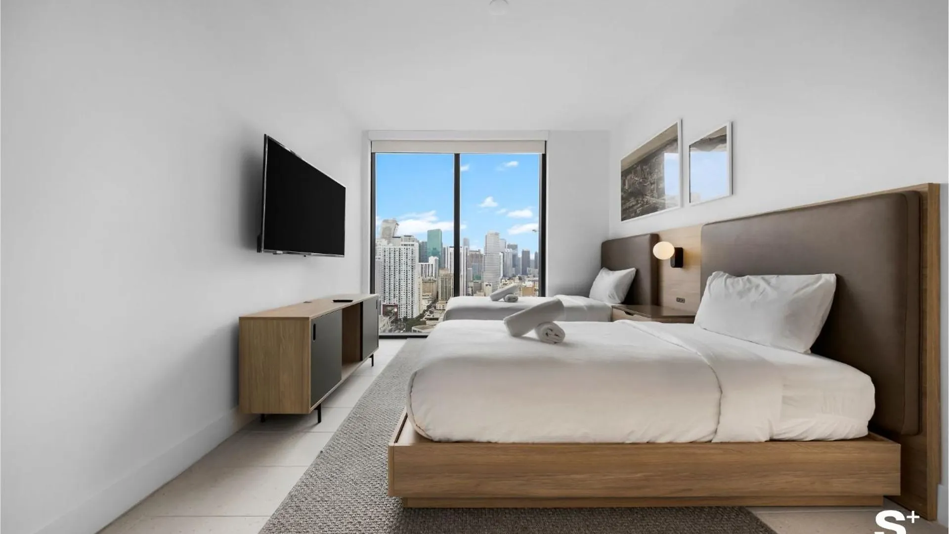 아파트 Upscale 3br Escape With Downtown & Water Views *