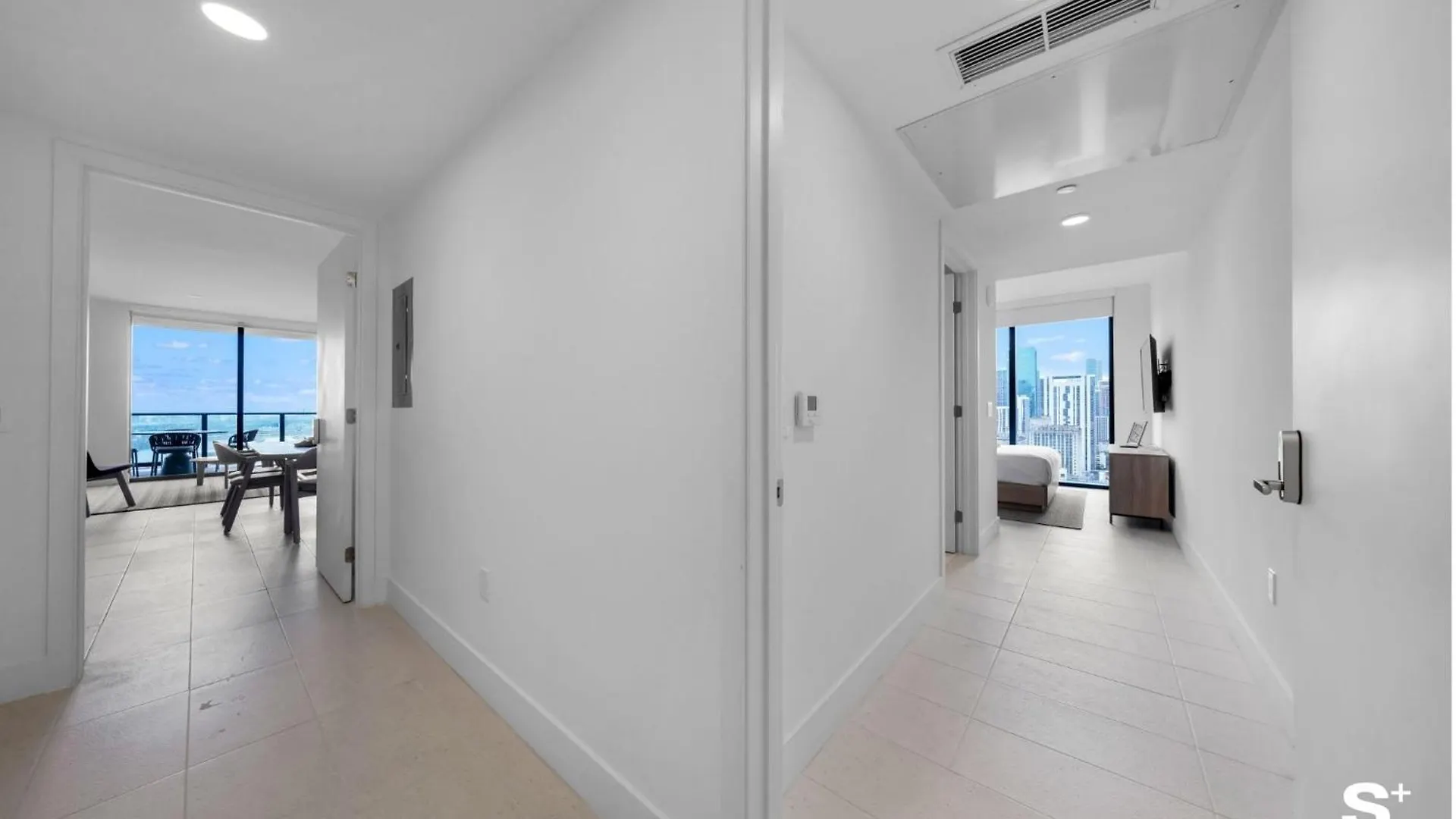 아파트 Upscale 3br Escape With Downtown & Water Views