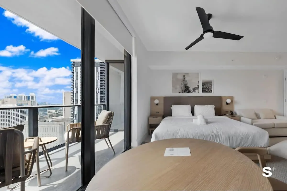 Apartment Escape Stylish In The Heart Of Dtw