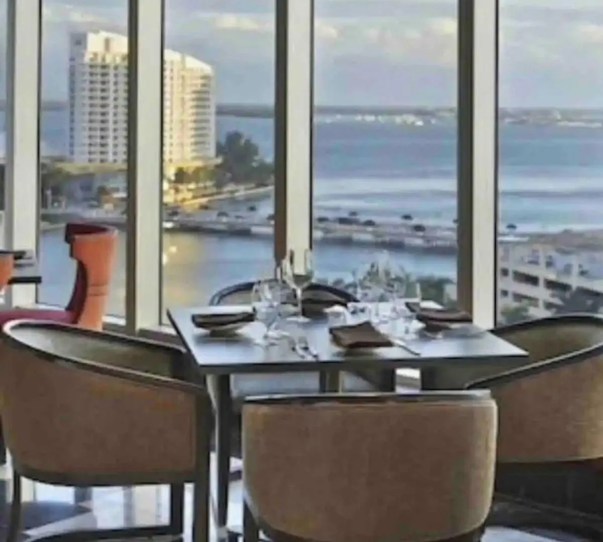 Apartment Stunning 40th Floor High Ceiling Icon Brickell With Access Miami