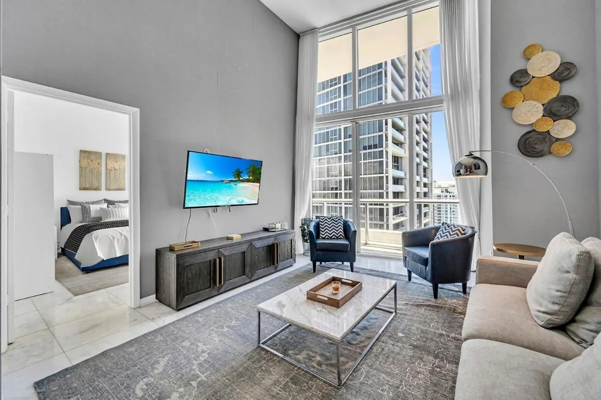 Apartment Stunning 40th Floor High Ceiling Icon Brickell With Access