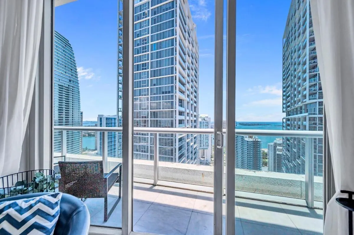 Stunning 40th Floor High Ceiling Icon Brickell With Access * Miami