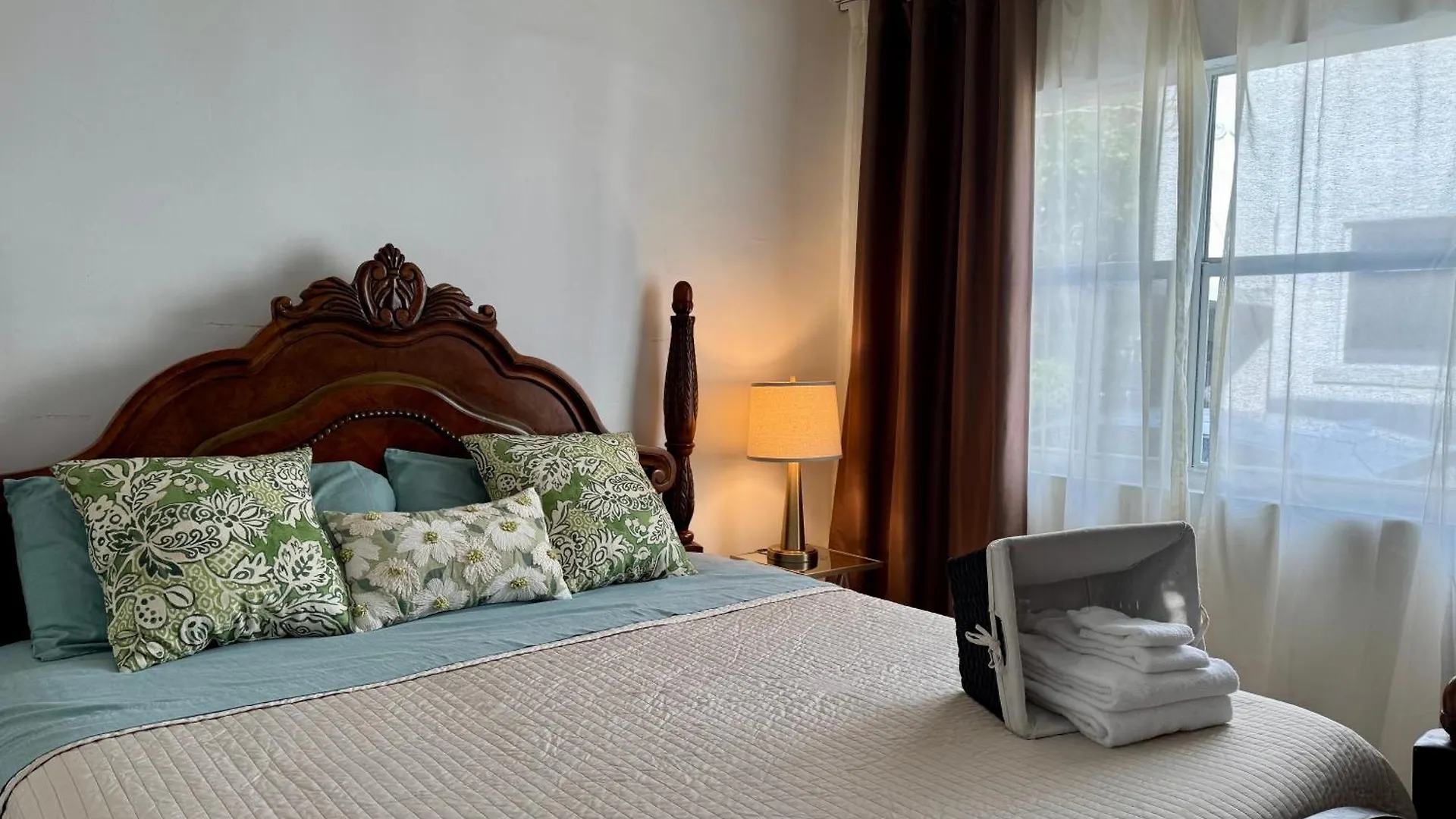 Private At Miami, Buena Vista With Parking 迈阿密