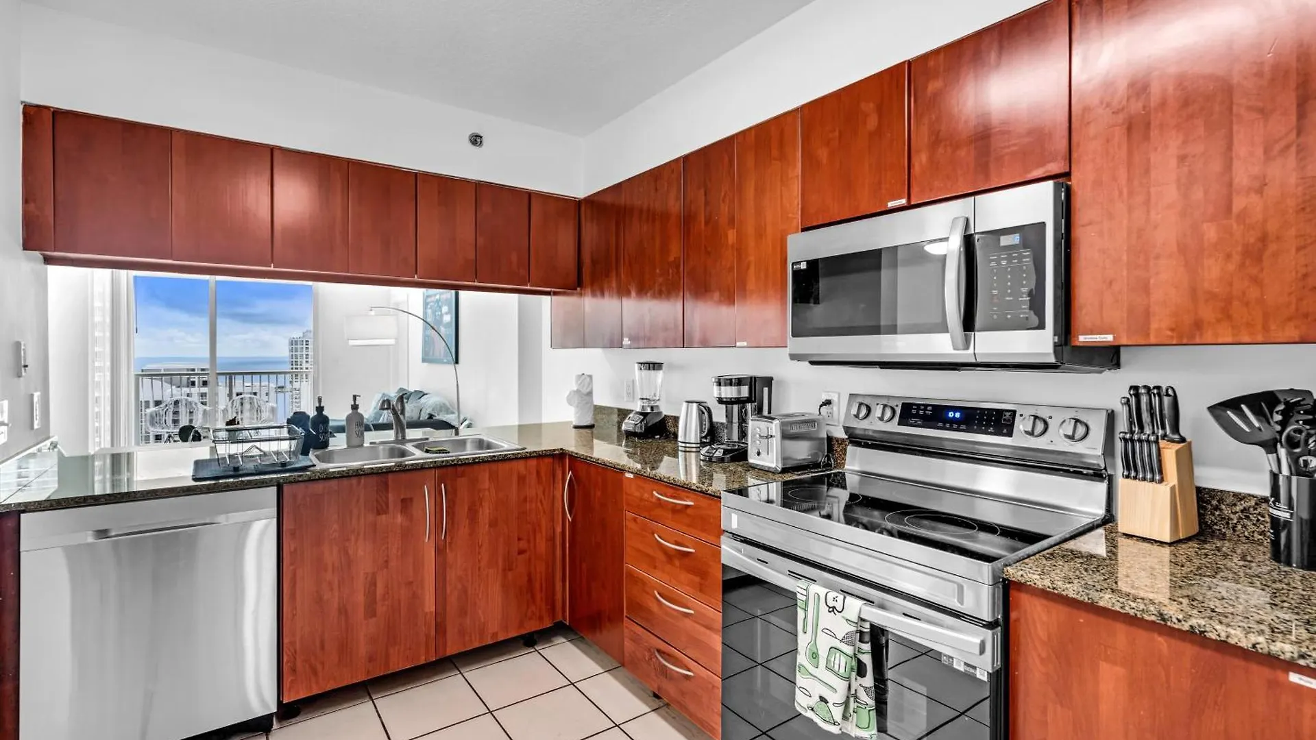 Lux 2b/2b Brickell - Free Parking Miami