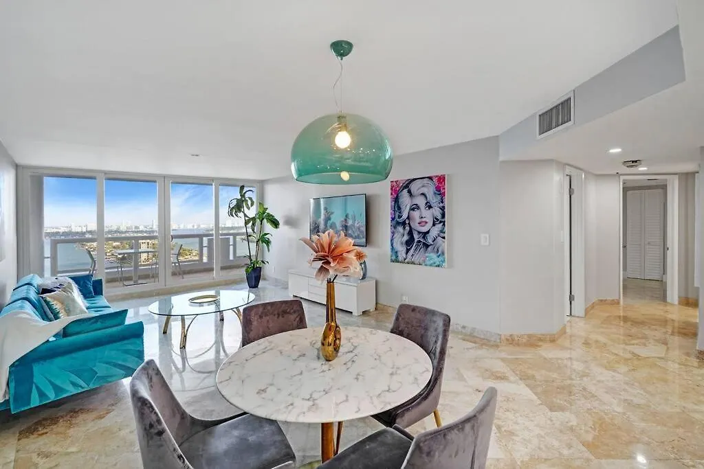Apartament First Class! - Crystal Clear Water Views! Miami