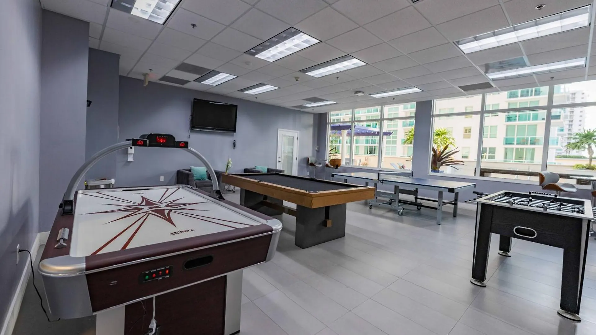 Two Bedroom Oceanview In Brickell Apartment