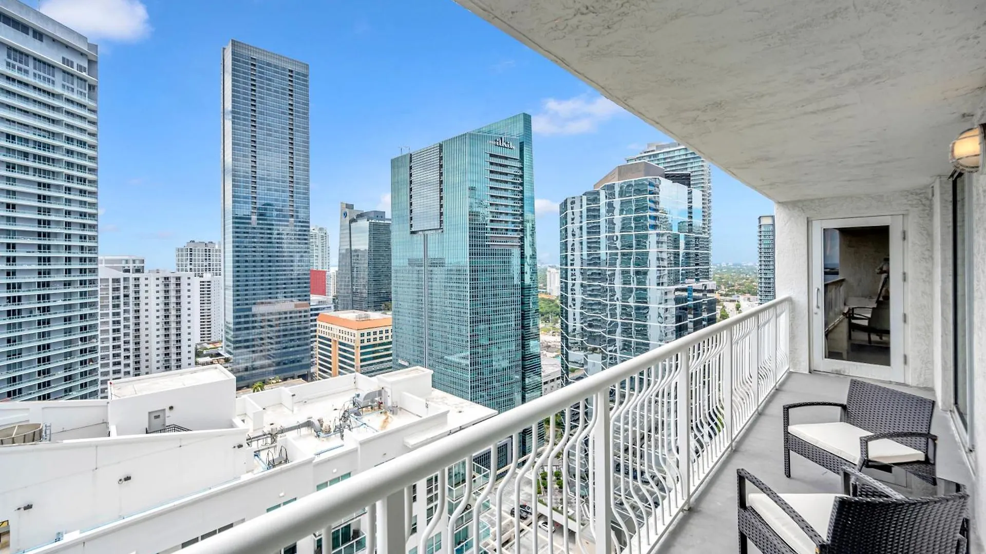 Brickell - Panoramic Views - Free Parking * Miami