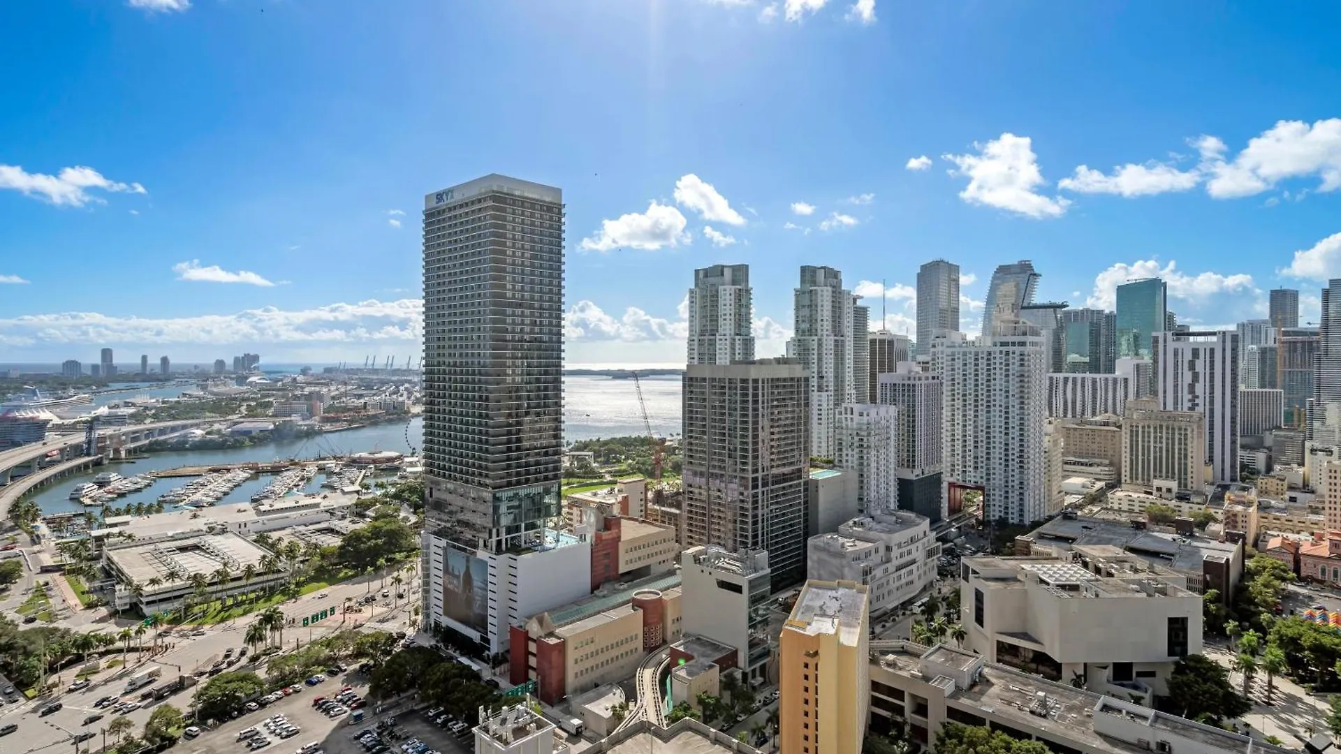 Apartment 601 Miami