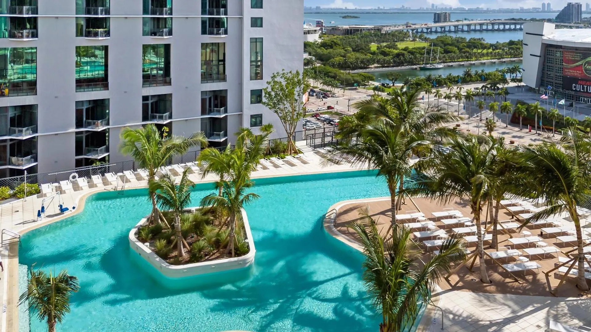 601 * Miami