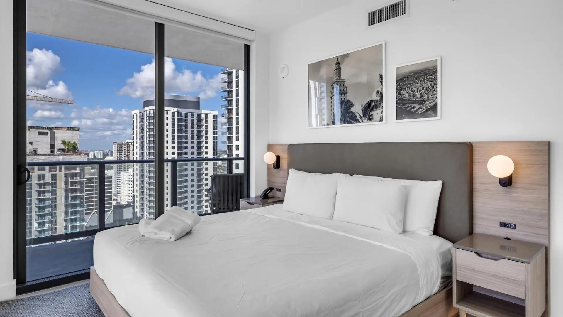 601 * Miami