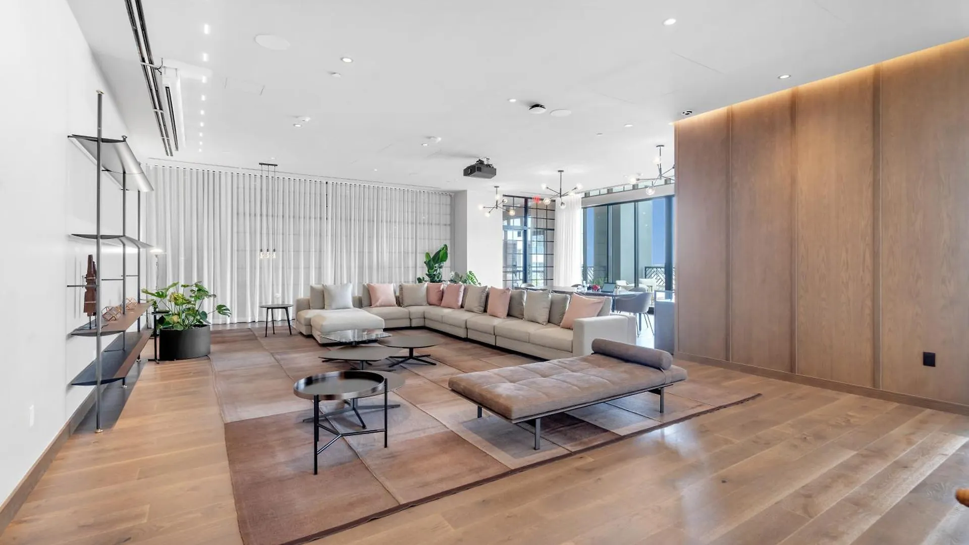 601 Miami
