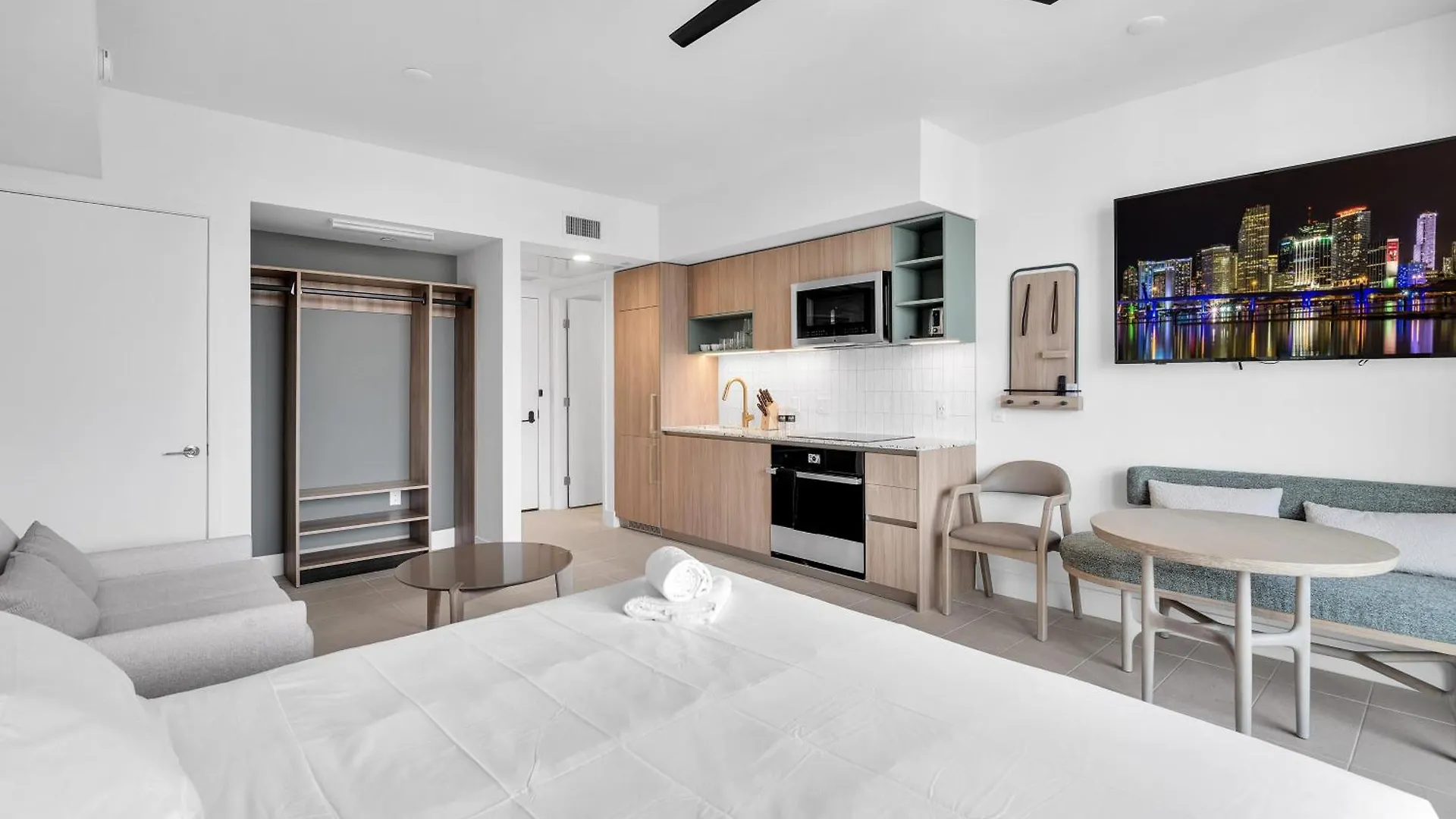 Apartment 601 *
