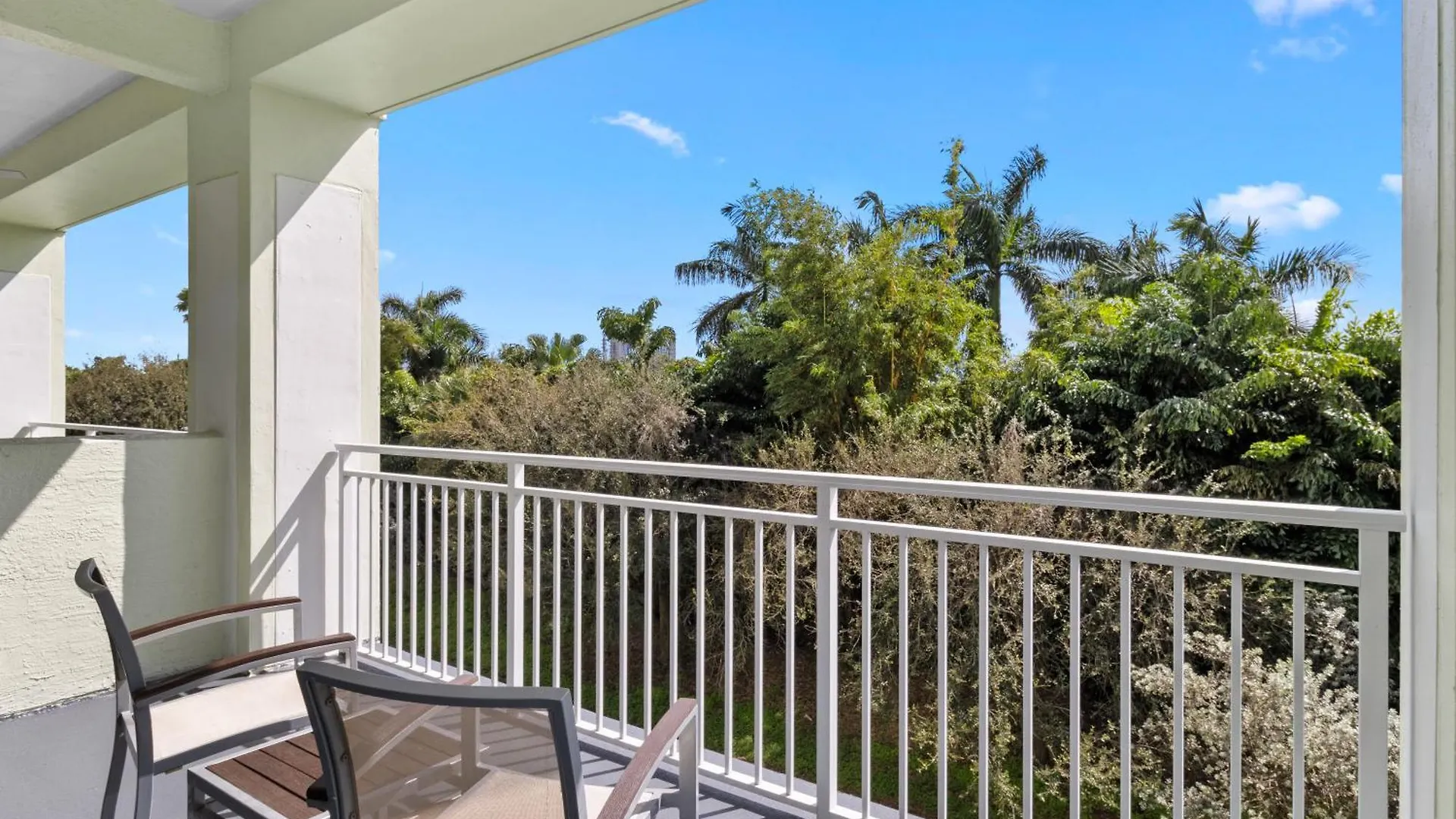Provident At The Blue Doral
