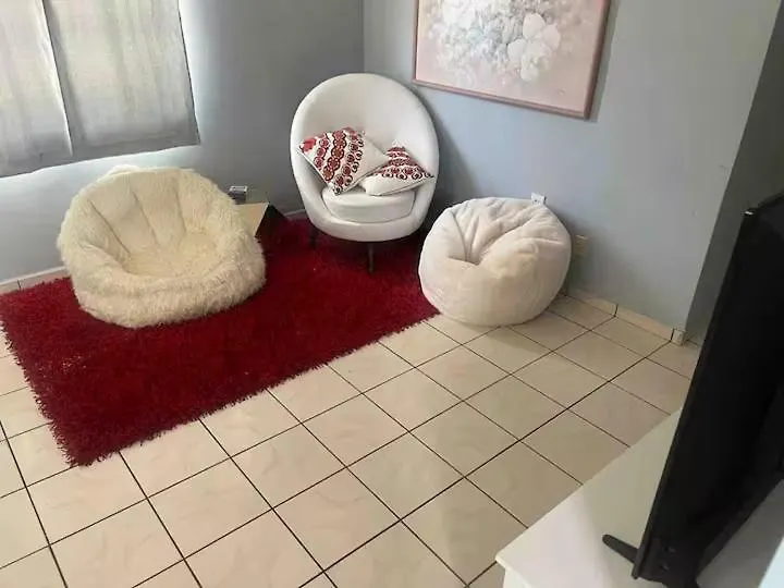 Serene - Private In Shared Homestay