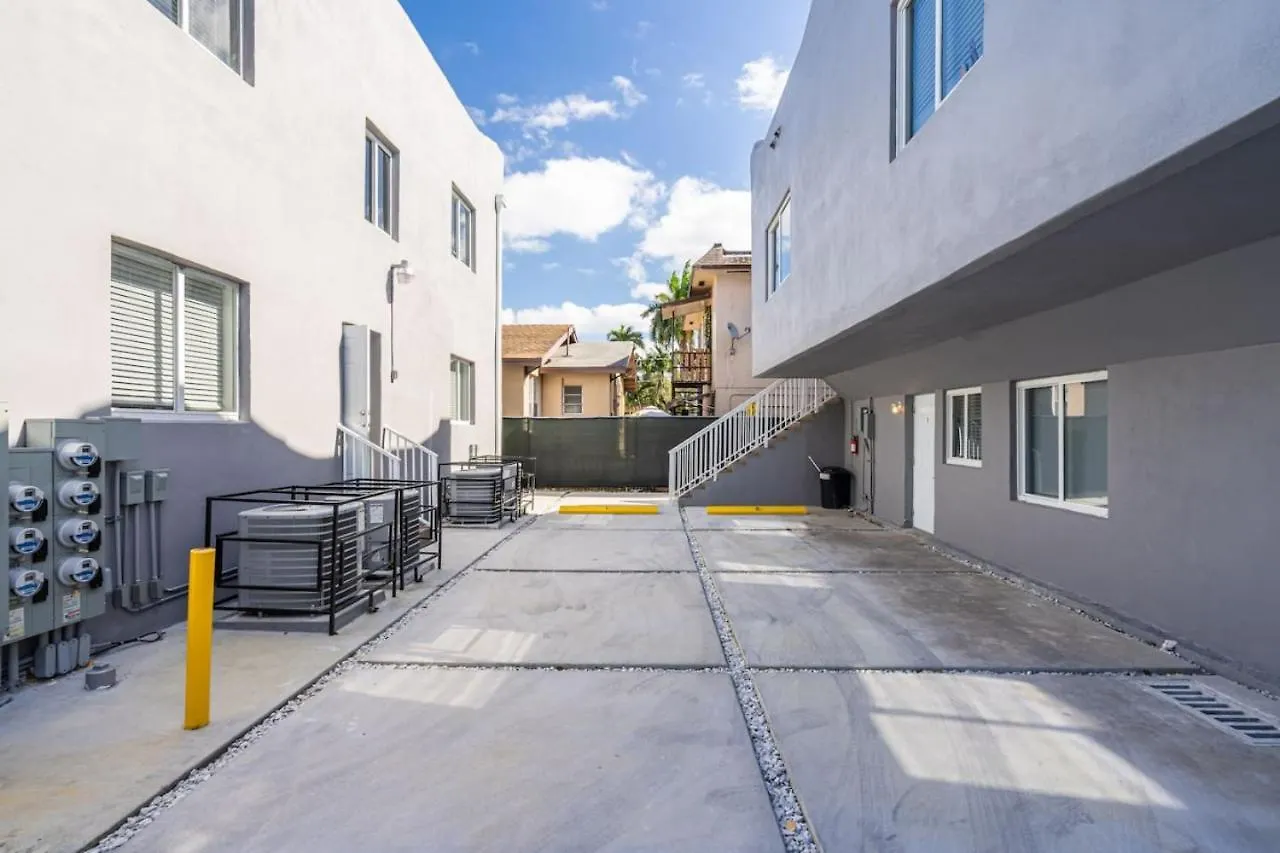Apartman Charming 3br 2bth Enjoy The 8th Street *