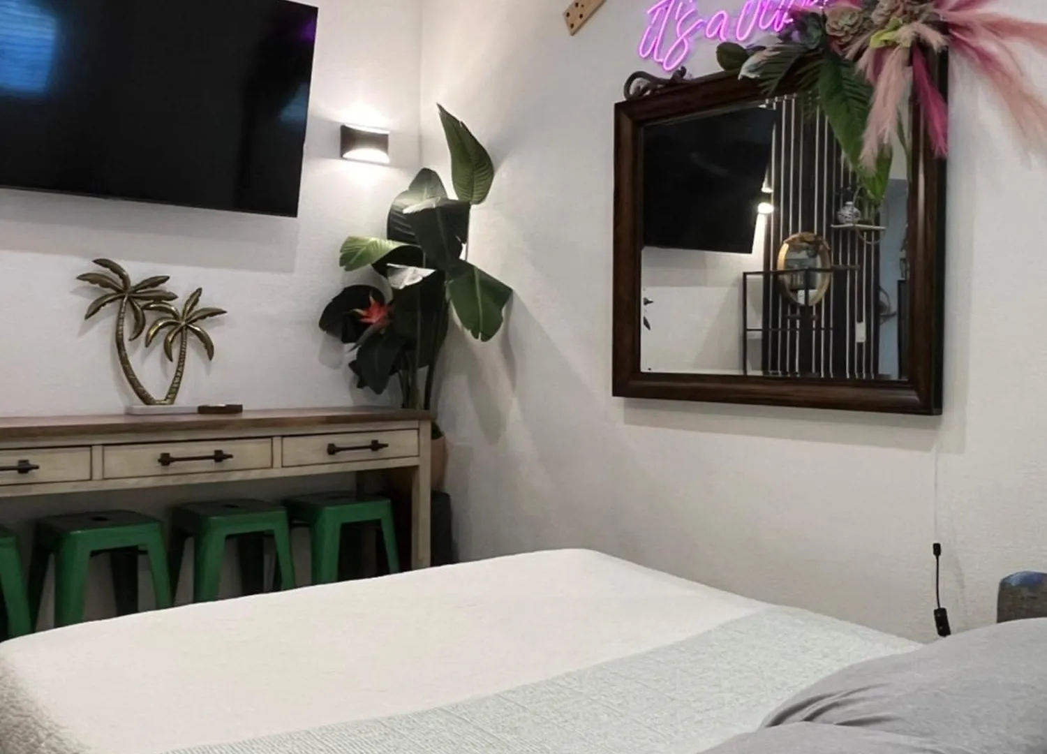 Stunning Little Havana Close To Airport, Calle Ocho, Brickell, Wynwood And The Beaches - Free Parking Apartamento Miami