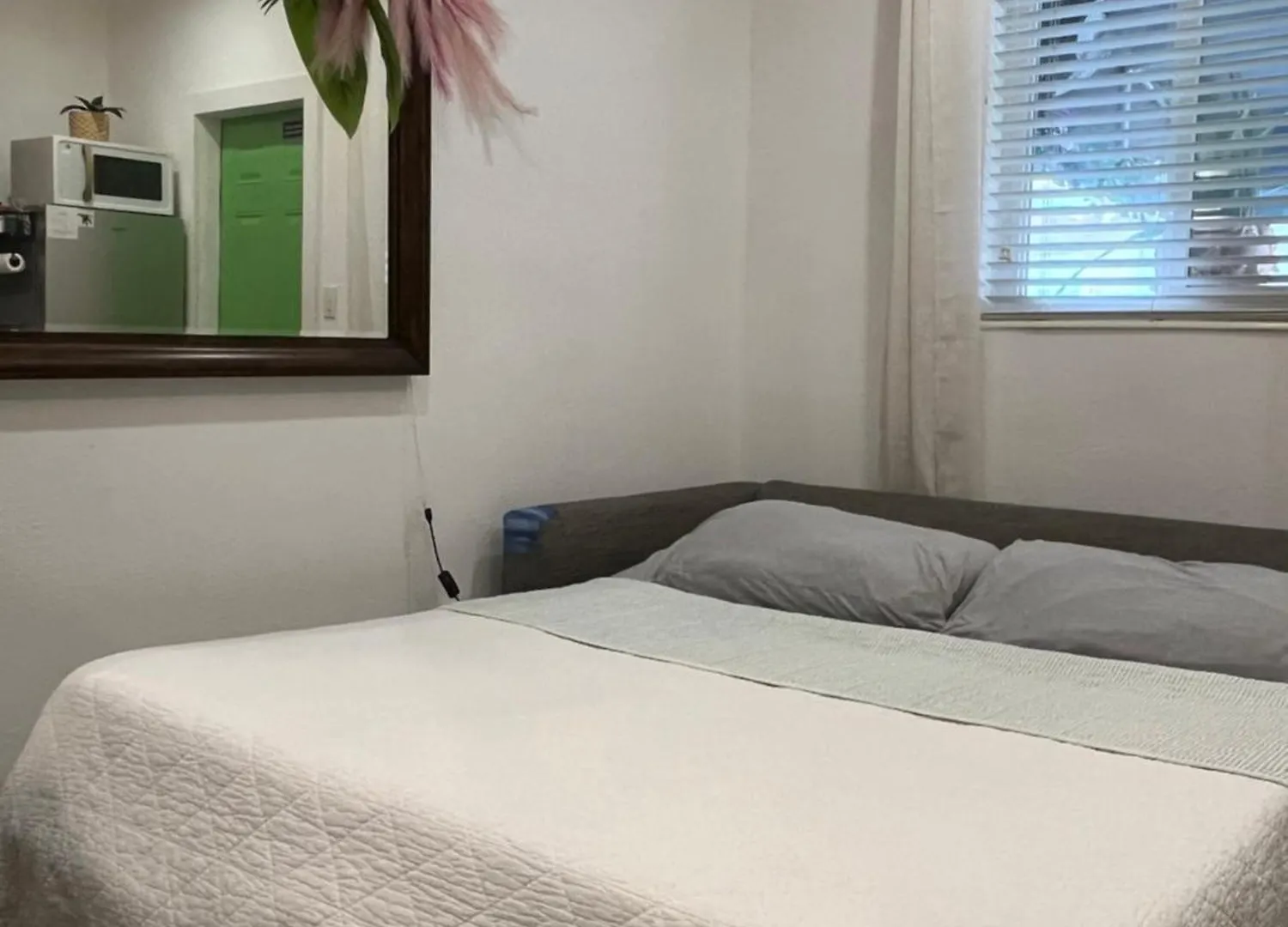 Stunning Little Havana Close To Airport, Calle Ocho, Brickell, Wynwood And The Beaches - Free Parking Miami