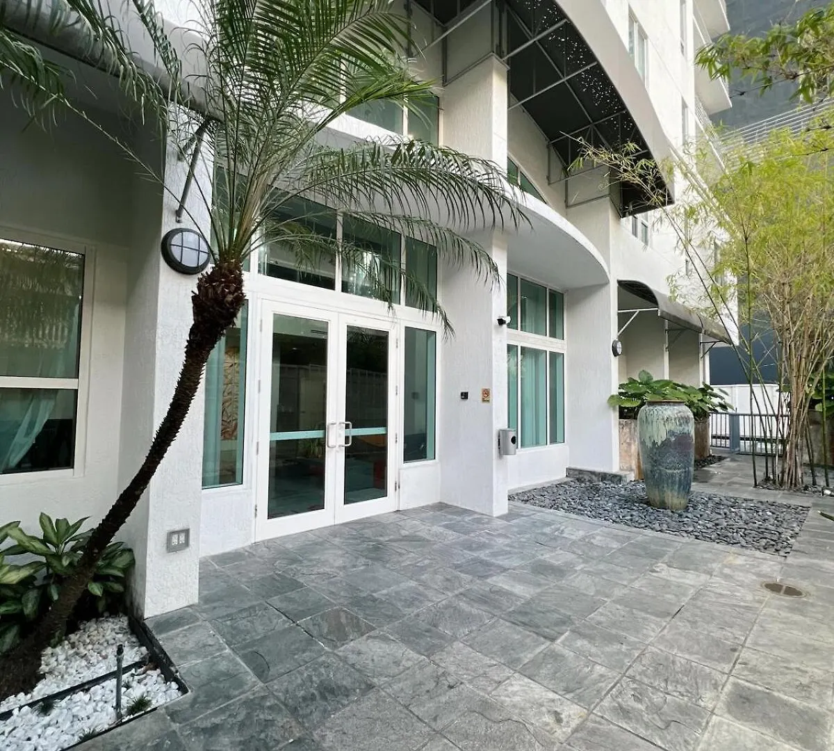 Downtown Prime Cozy Loft, Steps To Bayside Apartmán *