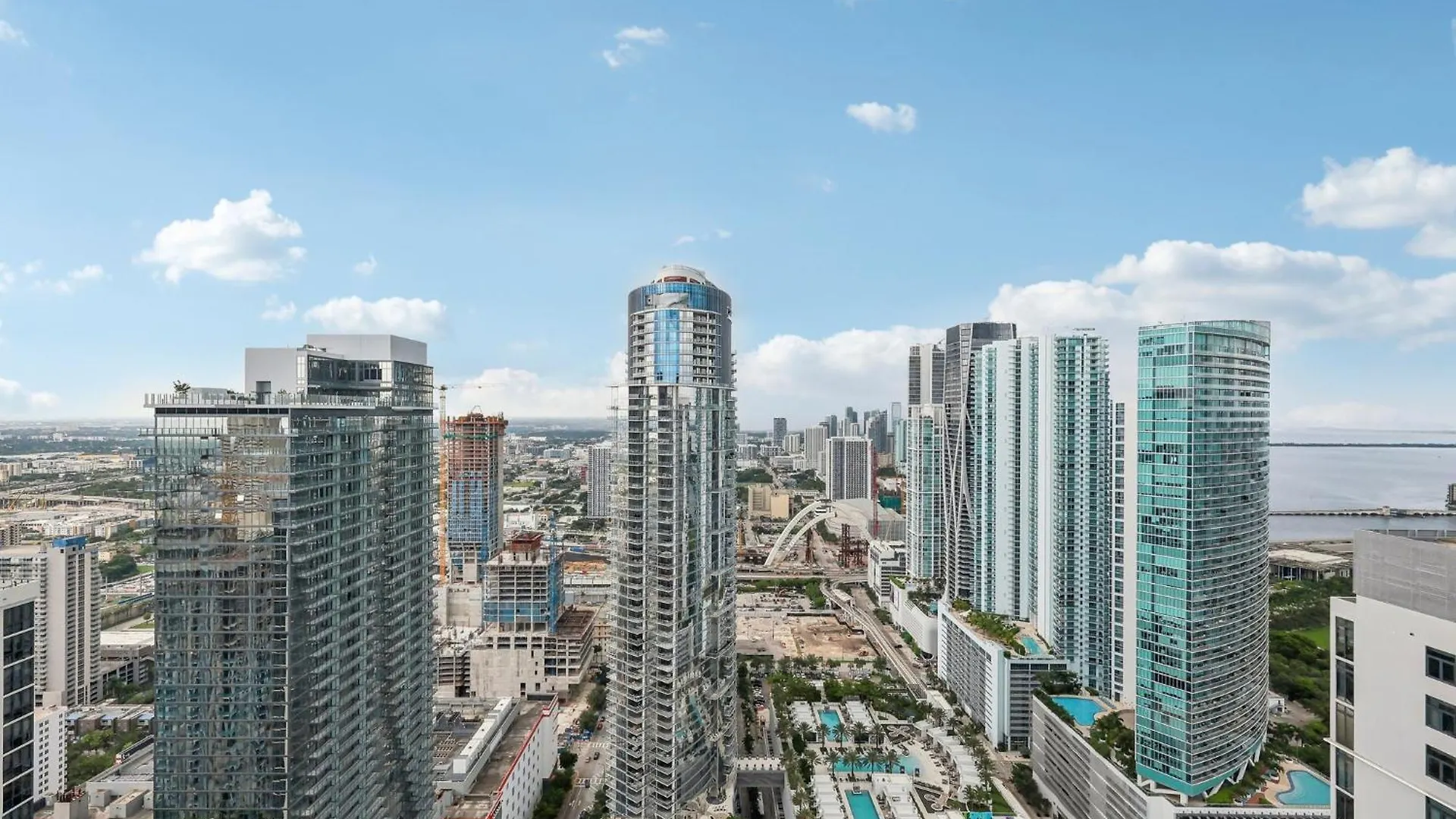 Stunning Lux 2 Bed 2 Bath With Panoramic View From Balcony Apartahotel Miami