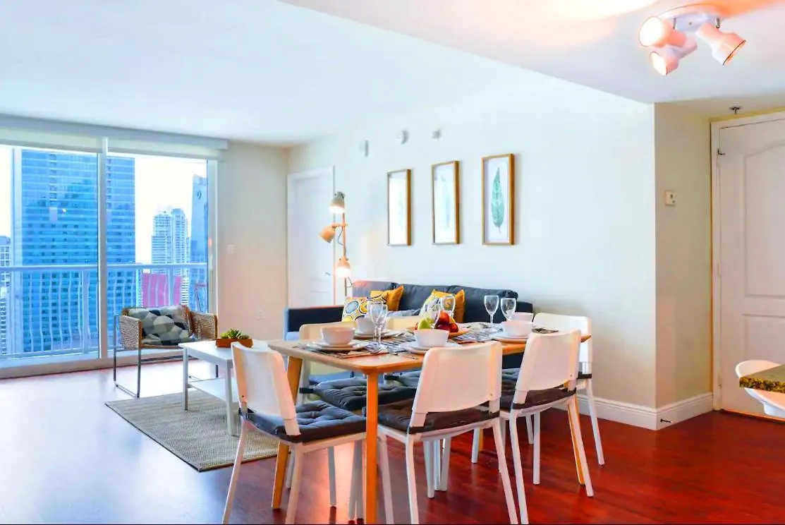 Luxury 2 Bedroom At Brickell With Pool