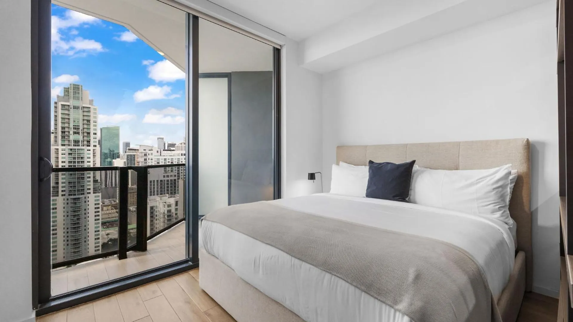 Mvr - 5-star With Pool & Ocean Views