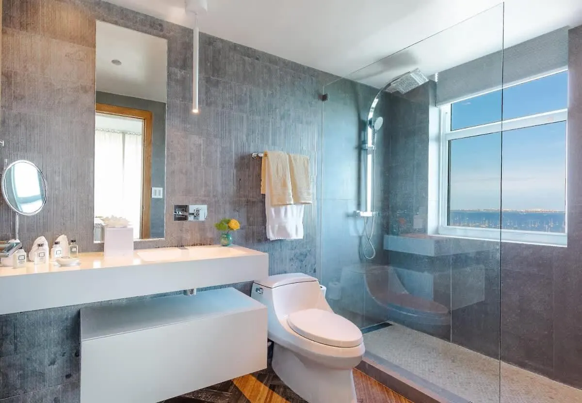 Mvr - Designer Balconies Miami's Views