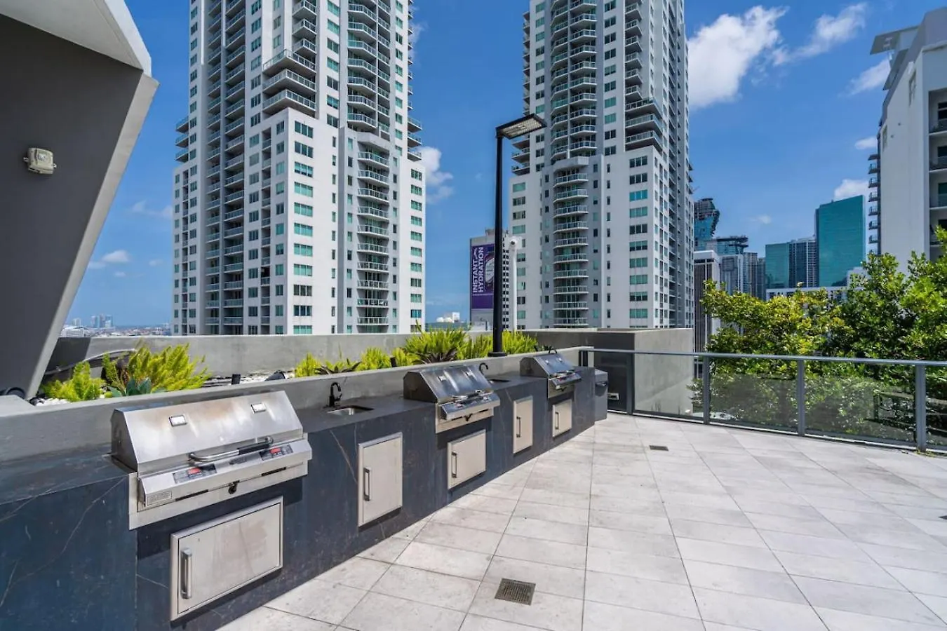 Apartman Bayview 2br Retreat Stunning Views And Pool *