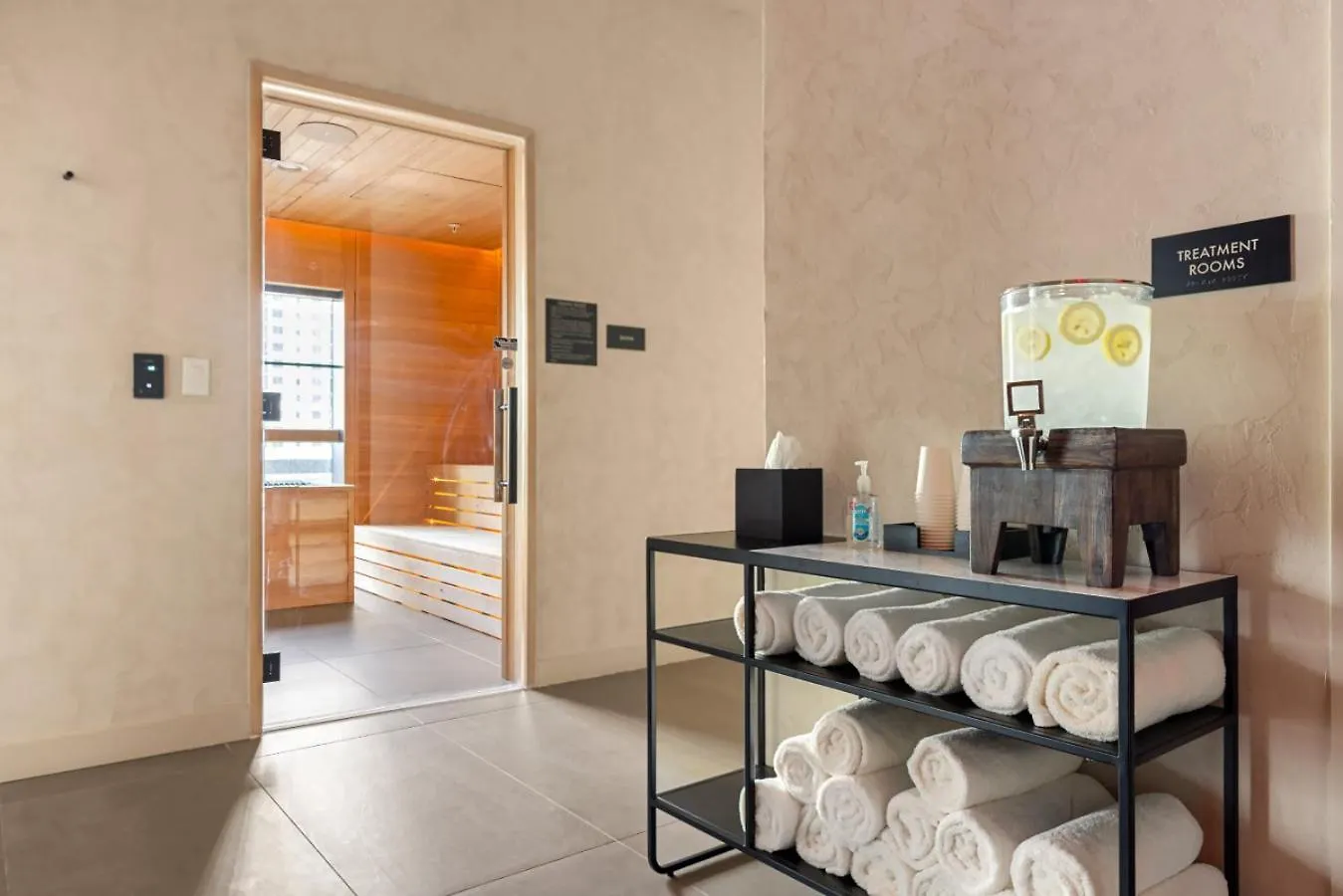Casa vacanze 2901 Beautiful Downtown With Pool And Gym *