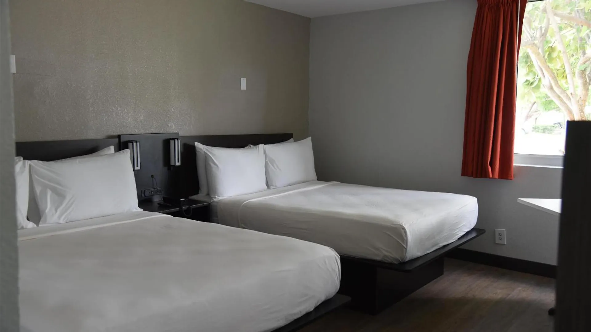 Hotell Signature Miami