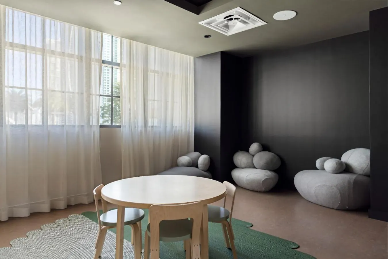 Vakantiehuis 3002 Downtown In Front Of Kaseya Center With Gym And Pool
